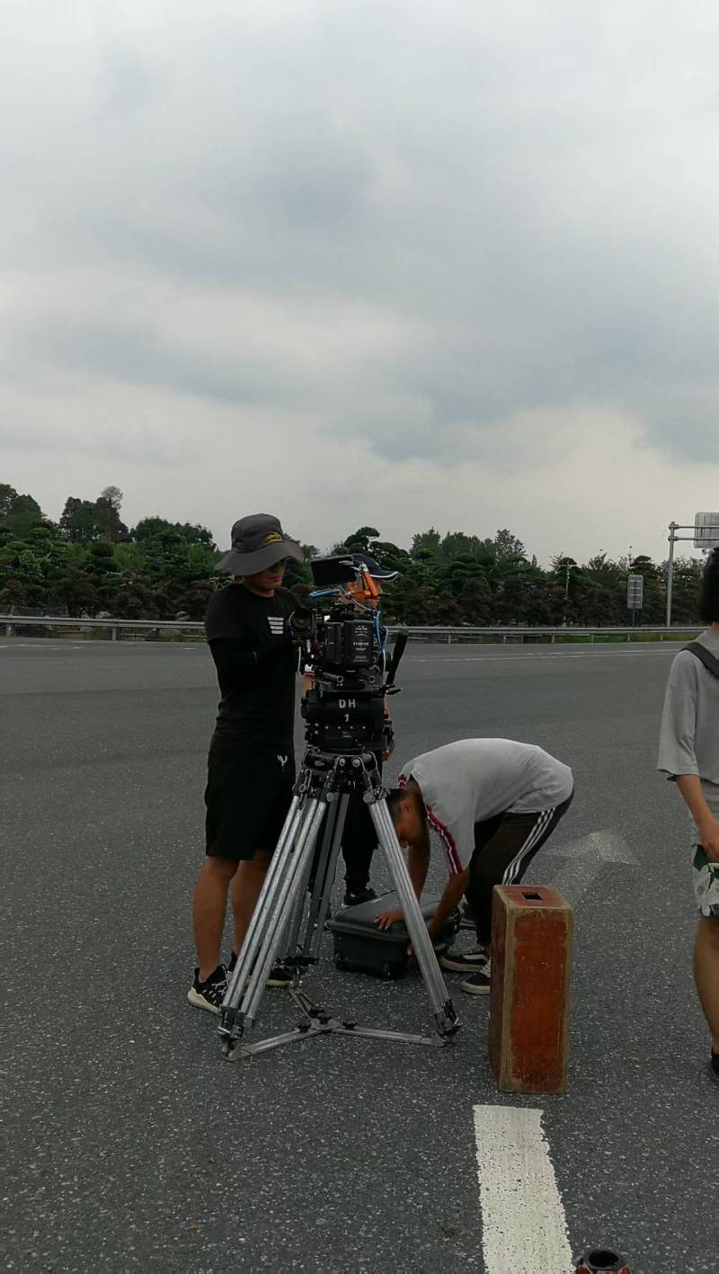 龙马潭区TVC拍摄公司：唤醒集体记忆，构建跨代际沟通桥梁
